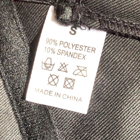 SMALL VELVET PRINCESS CORSET - Picture 13 of 13